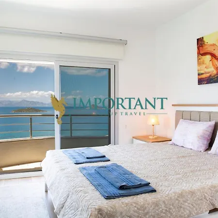 Bd4123 Five Bedroomed With Pool And Sea View