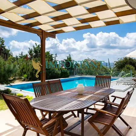 Bd4123 Five Bedroomed With Pool And Sea View Villa Bodrum